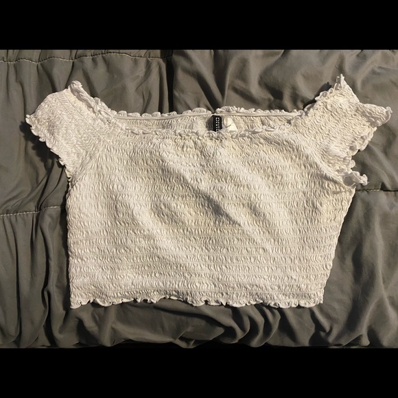H&M Tops - Shirt
